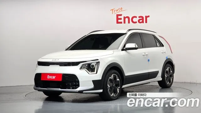 Фотография автомобиля — Kia Niro