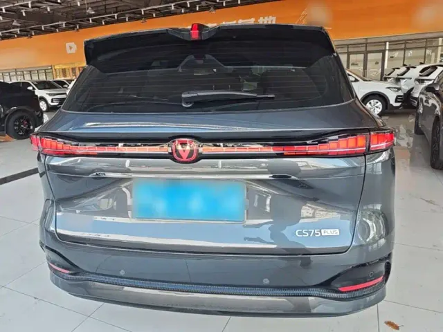 Changan CS75 Plus — Фото автомобиля 5