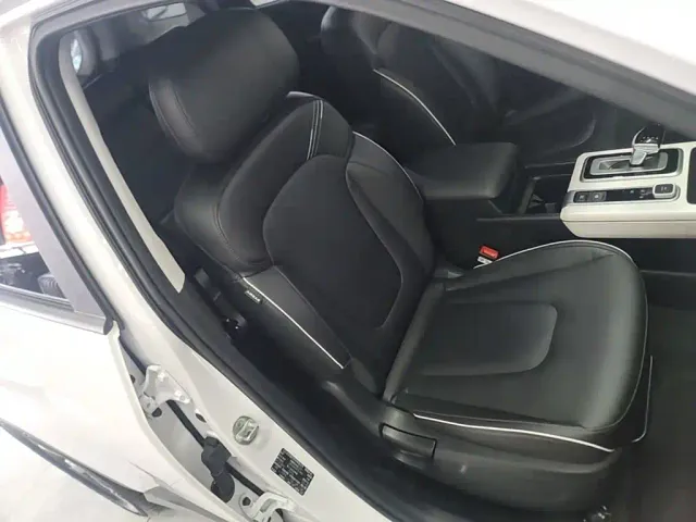 Hyundai ix35 — Фото автомобиля 24