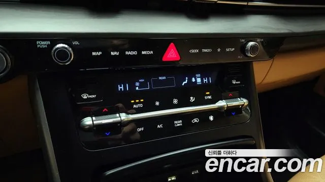 Kia Canival Carnival 4 поколение 9 мест Prestige — Фото автомобиля 16
