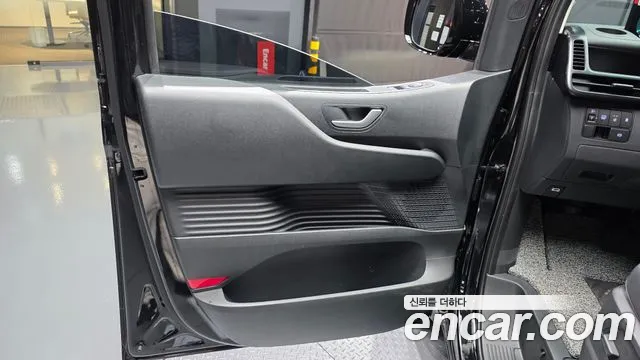 Hyundai Staria — Фото автомобиля 13