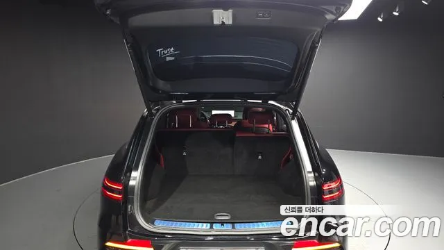 Genesis GV70 — Фото автомобиля 19