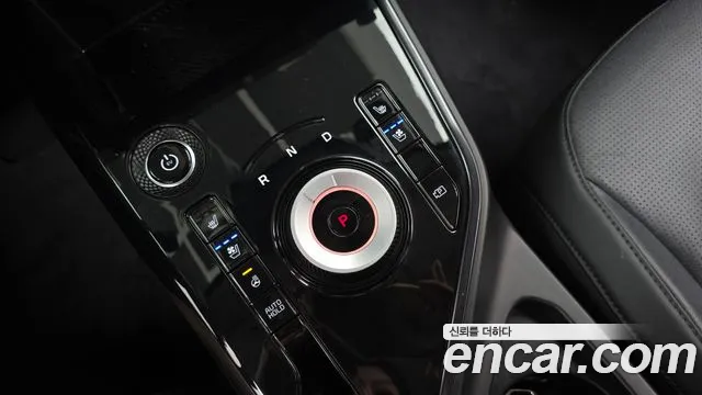 Kia Niro Niro (New) — Фото автомобиля 9