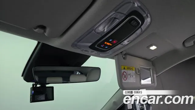 Hyundai Kona Kona (SX2) Бензин 2.0 2WD — Фото автомобиля 26