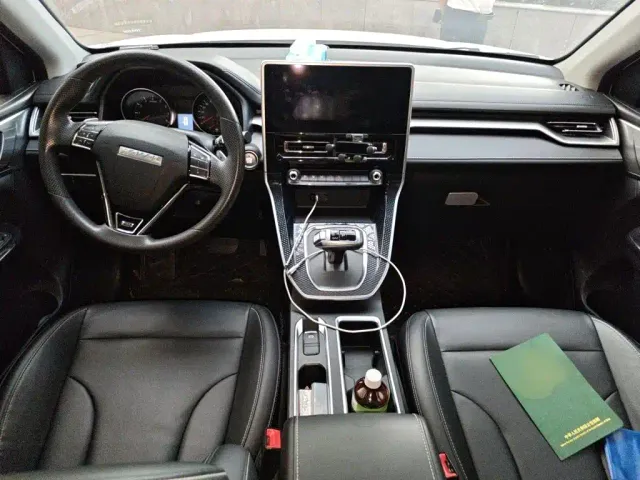 Haval Haval M6 2021 PLUS 1.5T DCT Comfort — Фото автомобиля 12