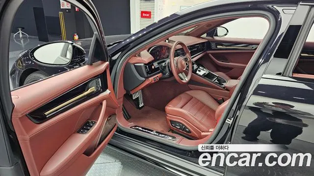Porsche Panamera 976 — Фото автомобиля 10