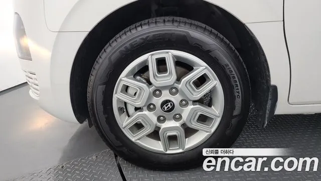 Hyundai Staria Staria — Фото автомобиля 4