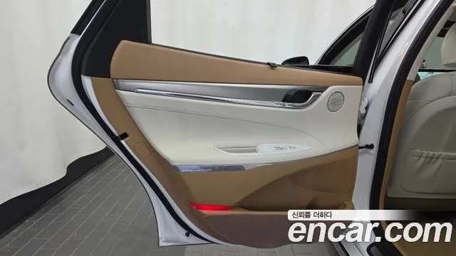 Hyundai Grandeur (New) Hybrid — Фото автомобиля 14