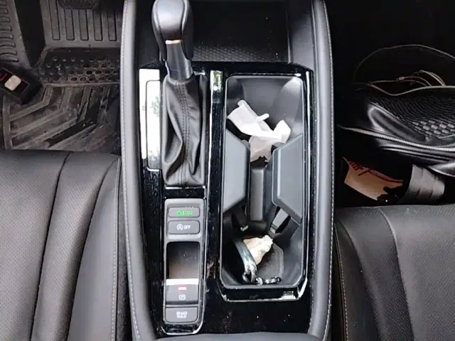 Honda Accord — Фото автомобиля 13