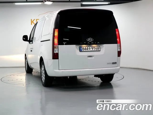 Hyundai Staria — Фото автомобиля 4