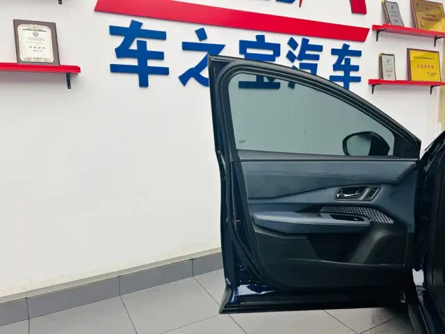Nissan Ariya — Фото автомобиля 21