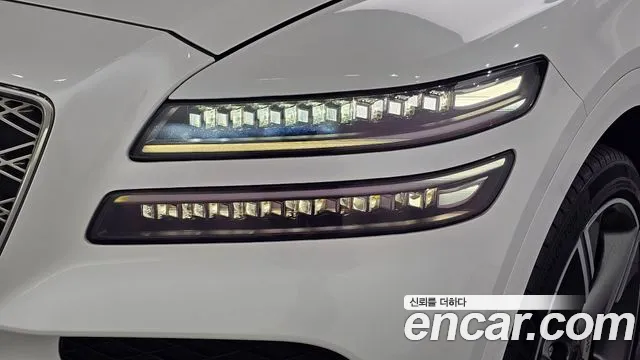 Genesis GV80 — Фото автомобиля 7
