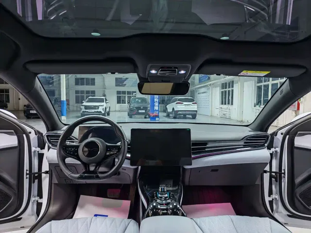 BYD Seal — Фото автомобиля 9