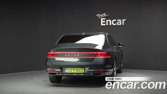 Genesis G90 Бензин 3.5 турбо AWD — Фото автомобиля 4