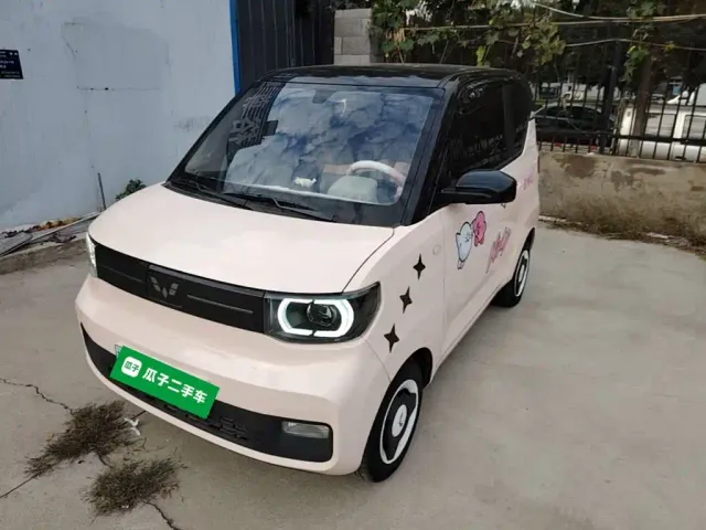Фотография автомобиля — Wuling Hongguang Mini EV