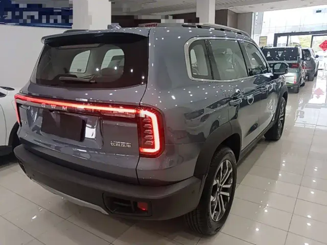 Haval Big Dog — Фото автомобиля 6