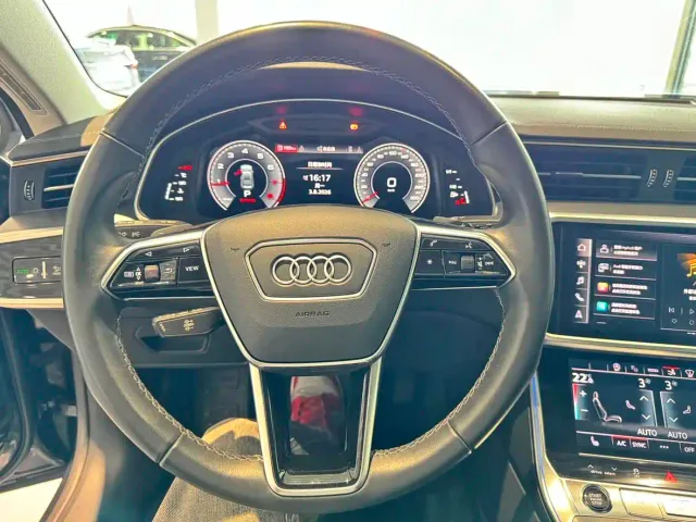Audi A7 — Фото автомобиля 11