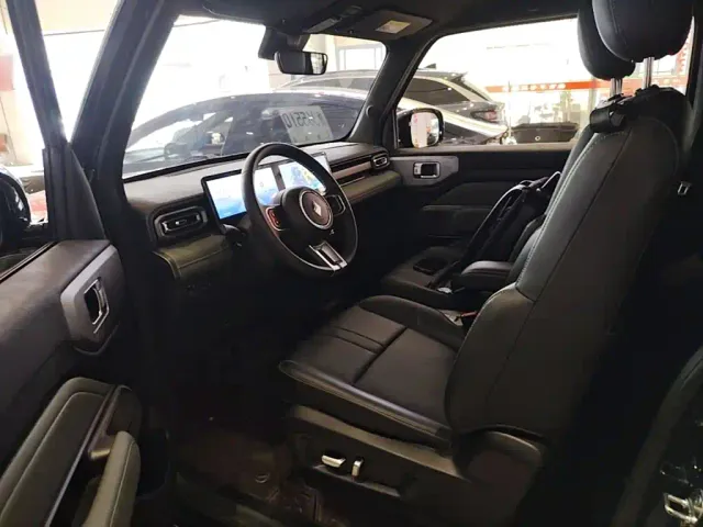 Baojun Yep — Фото автомобиля 14