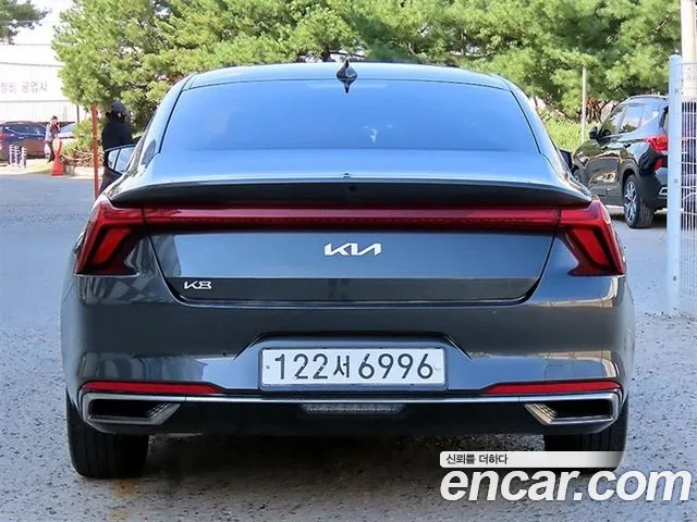 Kia K8 — Фото автомобиля 4