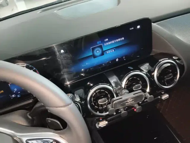 Mercedes-Benz B-Class — Фото автомобиля 12
