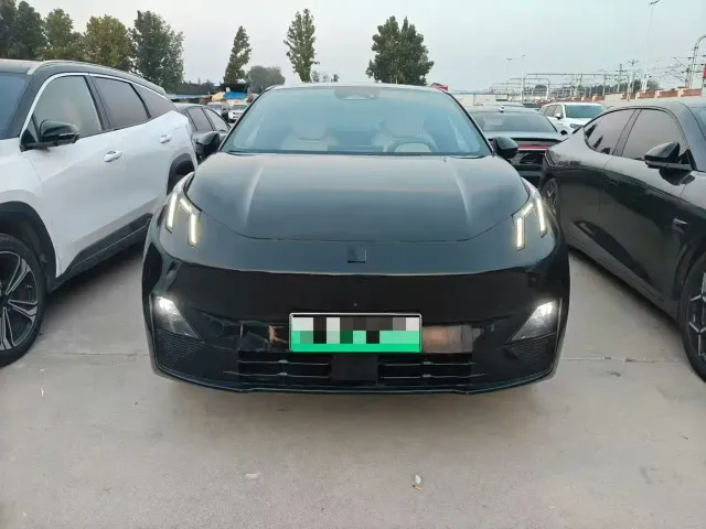 Lynk & Co Z20 — Фото автомобиля 3