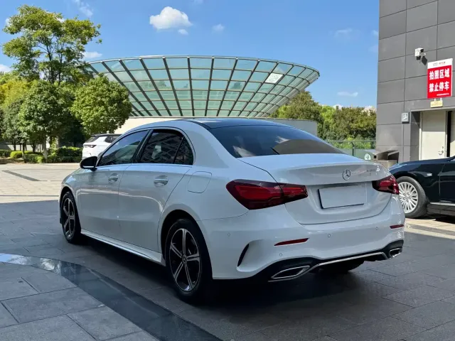 Mercedes-Benz A-Class — Фото автомобиля 13