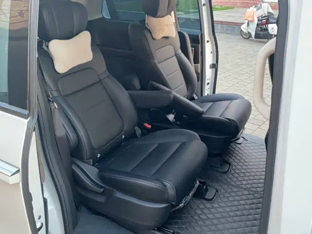 GAC Trumpchi E8 — Фото автомобиля 16