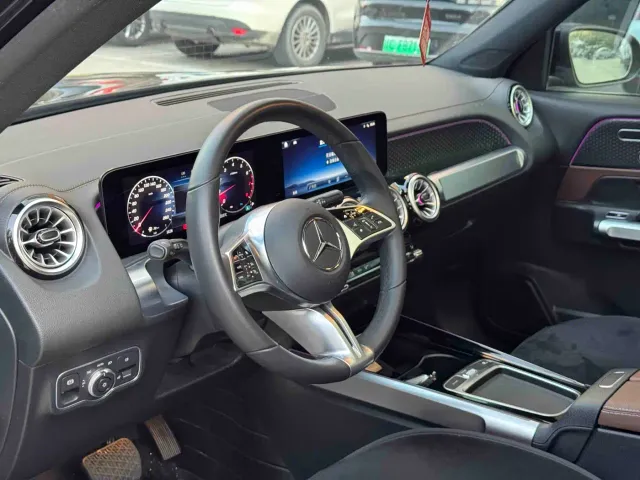 Mercedes-Benz GLB-Class — Фото автомобиля 9