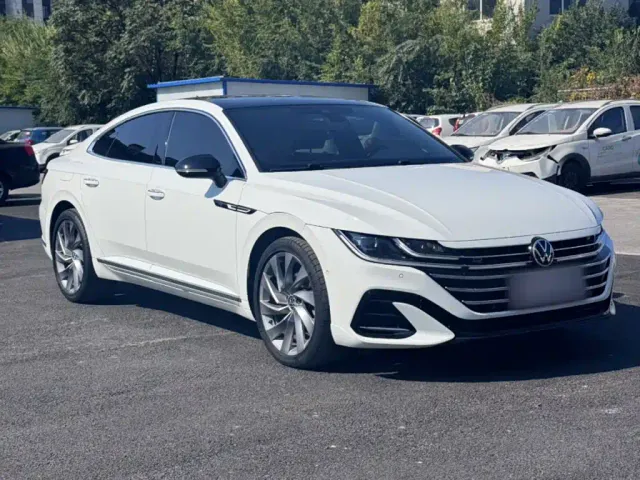 Volkswagen CC — Фото автомобиля 15