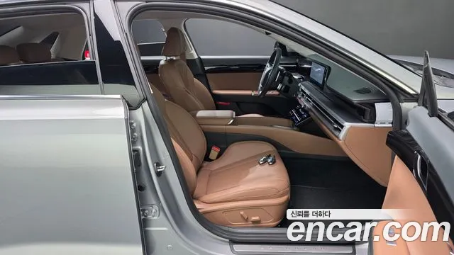 Hyundai Grandeur GN7 — Фото автомобиля 16