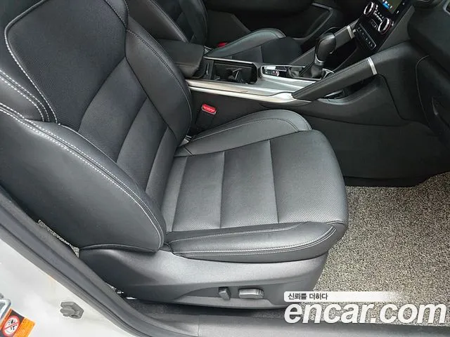 Renault-KoreaSamsung QM6 Новый QM6 2.0 LPe LE Signature 2WD — Фото автомобиля 15