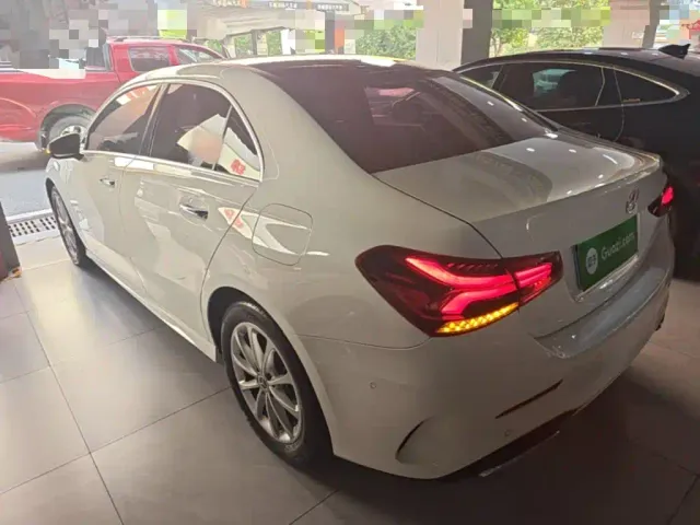 Mercedes-Benz A-Class — Фото автомобиля 4