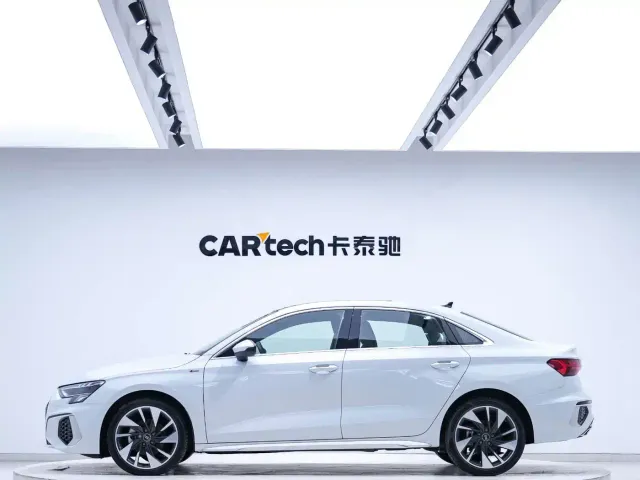 Audi A3 — Фото автомобиля 3