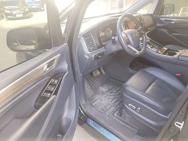 GAC Trumpchi M8 — Фото автомобиля 15