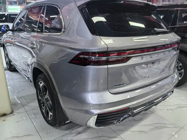 Geely Xingyue L — Фото автомобиля 4