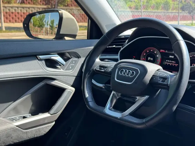 Audi Q3 — Фото автомобиля 15