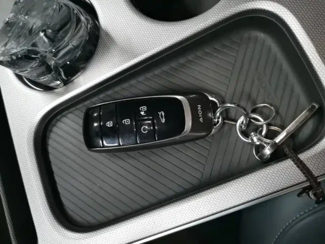 GAC Aion Y — Фото автомобиля 8