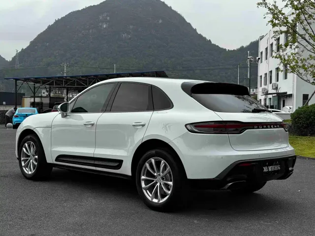 Porsche Macan — Фото автомобиля 15