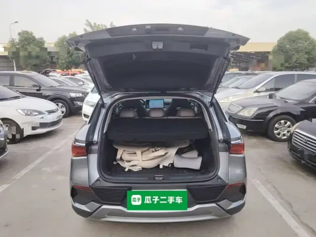 BYD Yuan PLUS — Фото автомобиля 18