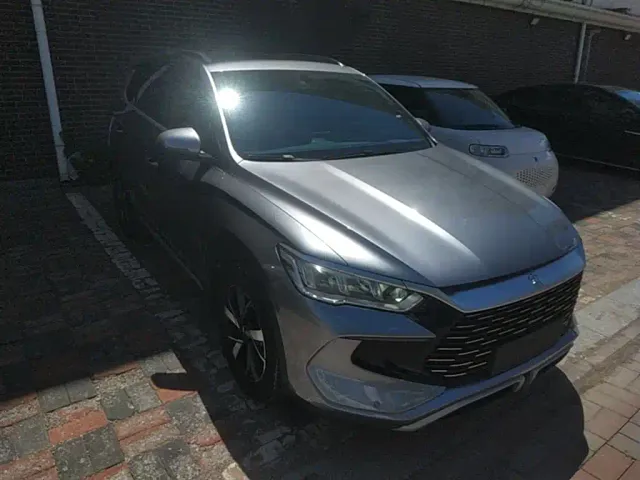 BYD Song Pro — Фото автомобиля 3