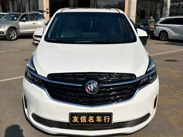 Buick GL8 — Фото автомобиля 2