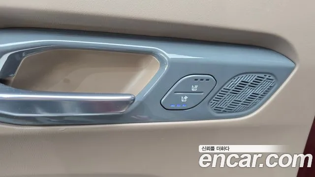 Kia EV9 — Фото автомобиля 12
