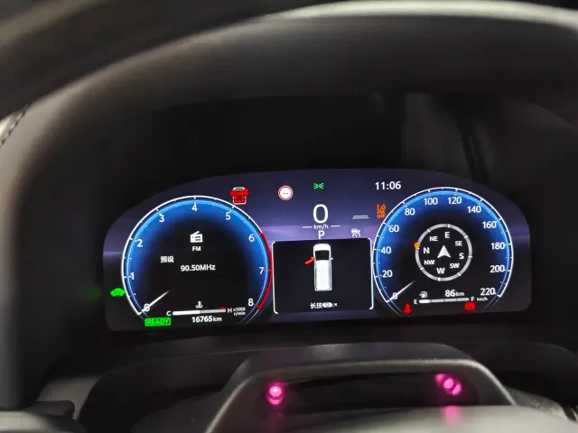 Toyota Vellfire — Фото автомобиля 5