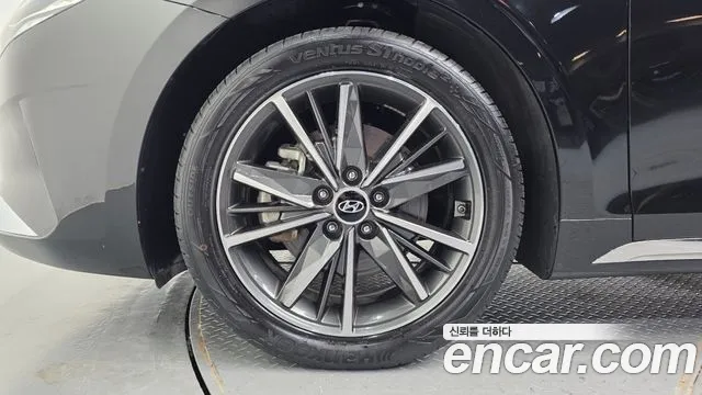 Hyundai Grandeur New — Фото автомобиля 5
