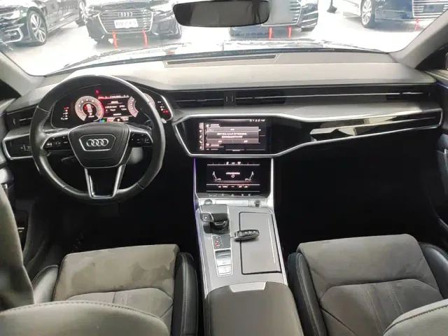 Audi A6L — Фото автомобиля 9