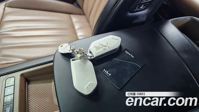 Kia EV9 — Фото автомобиля 21
