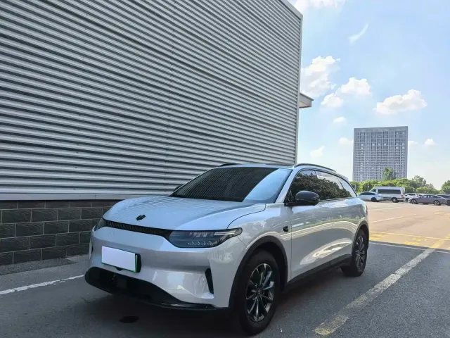 Фотография автомобиля — Leapmotor C11