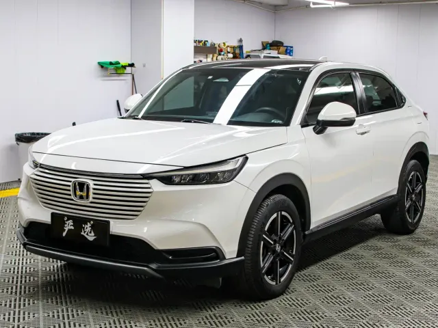 Фотография автомобиля — Honda Vezel