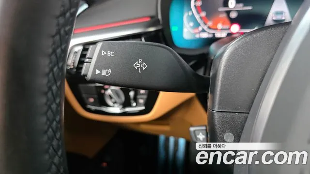 BMW 5 Series G30 — Фото автомобиля 28