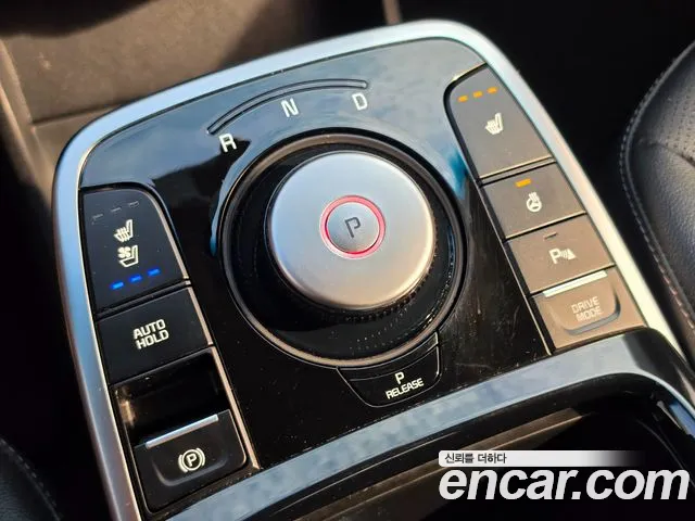 Kia Niro — Фото автомобиля 9